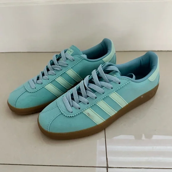 adidas gazelle silver green womens adidas Bermuda - Women's